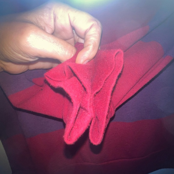 Garage Women’s sweater - Picture 2 of 4